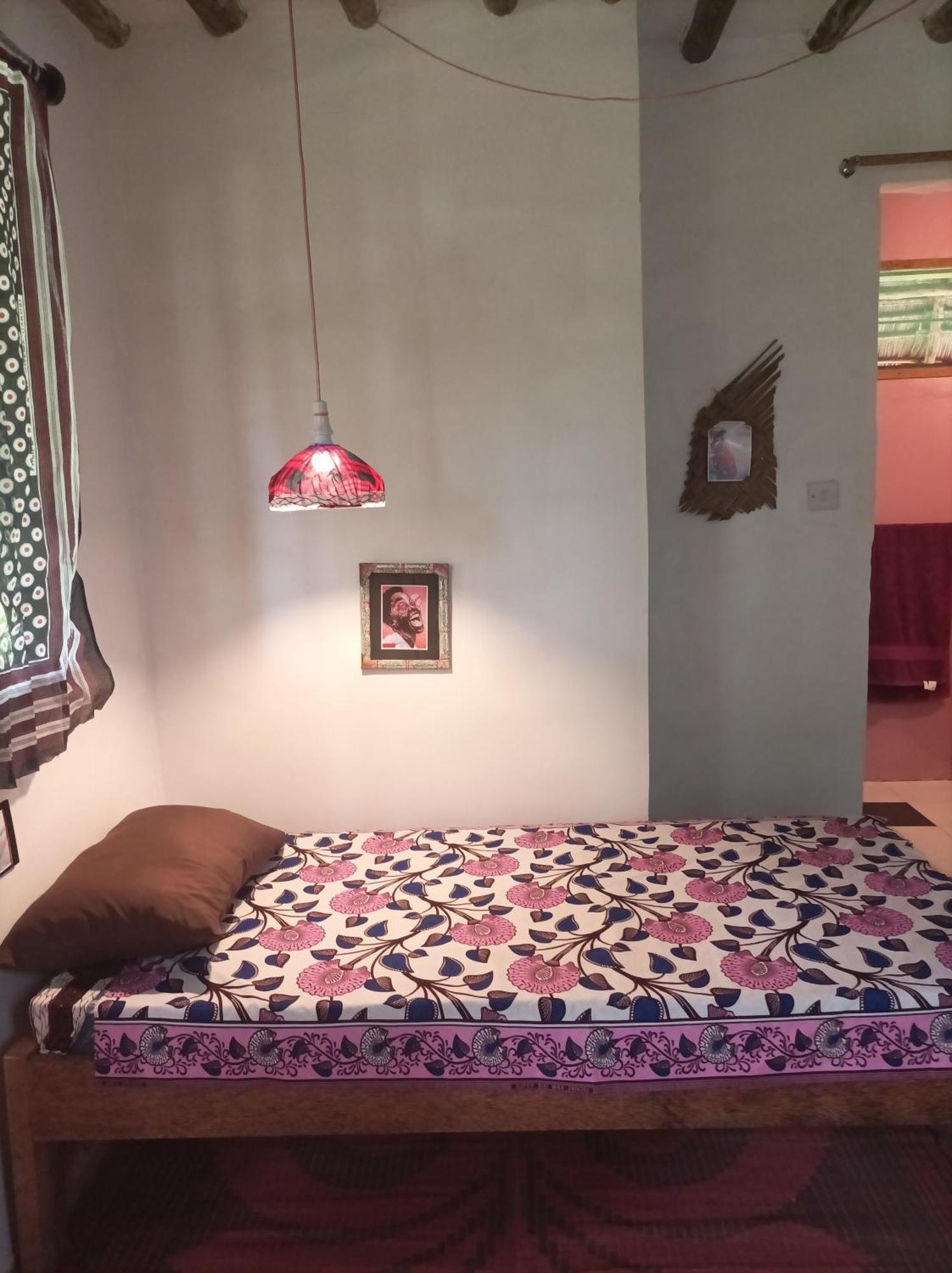 Mamarasta Bed & Breakfast Bwejuu Eksteriør bilde